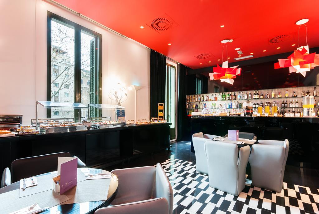 Hotel Bcn Design Barcelona Exterior foto Restaurant