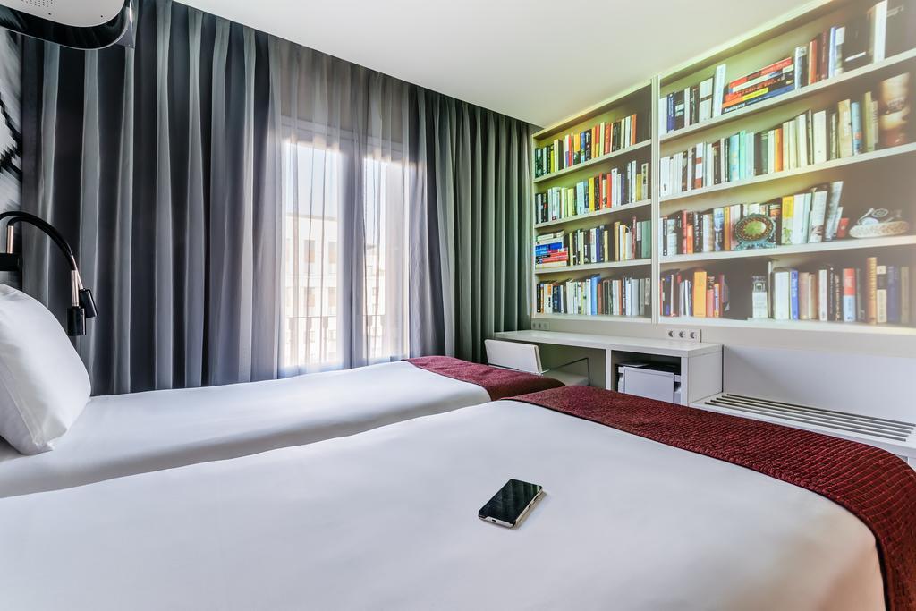 Hotel Bcn Design Barcelona Exterior foto A room at the hotel